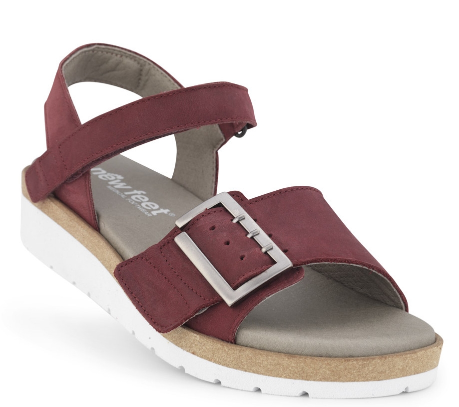 New Feet Bordeaux Sandal