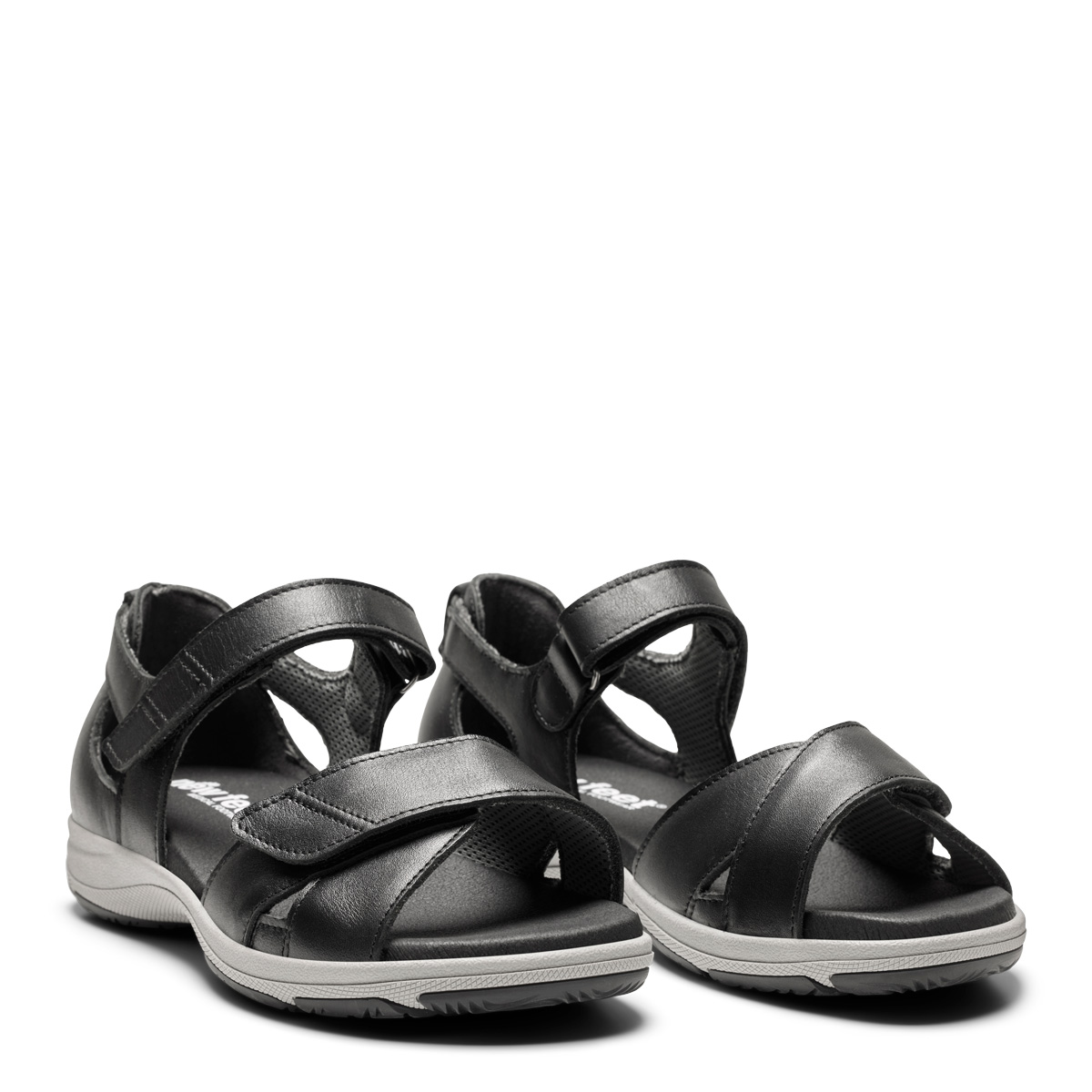 211-39-110-b New Feet Sort Læder Sandal Med hælkappe - Billede 1