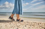 New Feet Blå Sandal Med Hælkappe Og Velcroremme