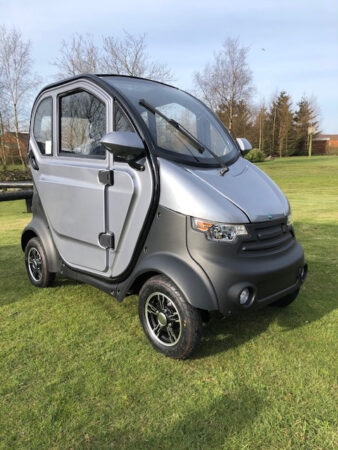 Kabinescooter Grå Broadway