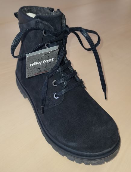 k-223 New Feet Kollektionsprøve str. 37 - Billede 1