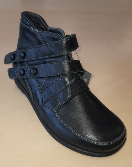 k-244 New Feet Kollektionsprøve str. 37 - Billede 1