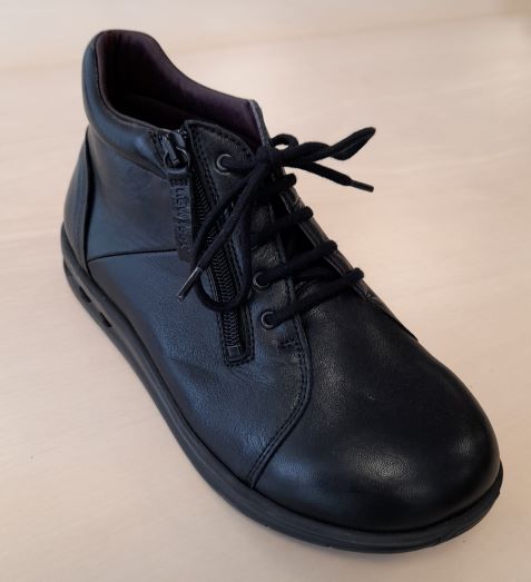 k-263 New Feet Kollektionsprøve str. 37 - Billede 1
