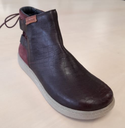 k-277 New Feet Kollektionsprøve str. 37 - Billede 1