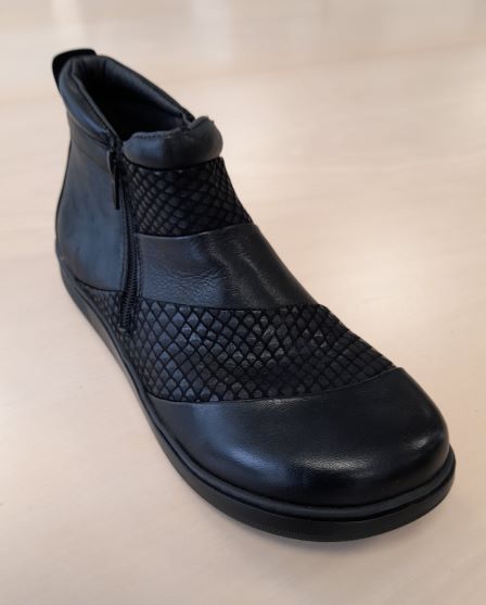 k-279 New Feet Kollektionsprøve str. 37 - Billede 1