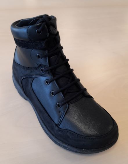k-335 New Feet Kollektionsprøve str. 38 - Billede 1