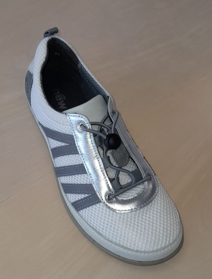 k-439 New Feet Kollektionsprøve str. 37 - Billede 1