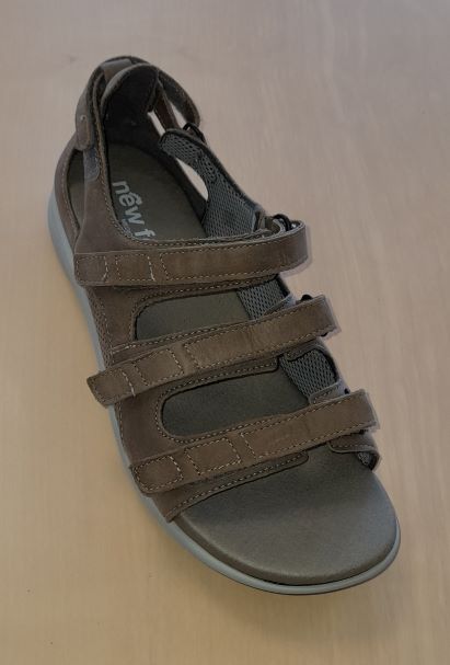 k-591 New Feet Kollektionsprøve str. 39 - Billede 1