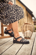 New Feet Sort Sandalsko Med Glat Læder - Billede 5