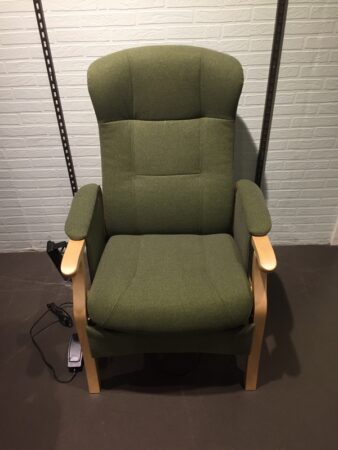 Sorø Stol M M.Oliven m/sædeløft